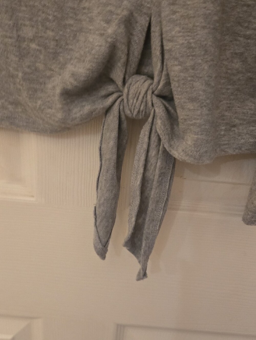 Simply Vera Vera Wang Light Gray Mock Neck Tie-Hem Sweater XL - Picture 4 of 4
